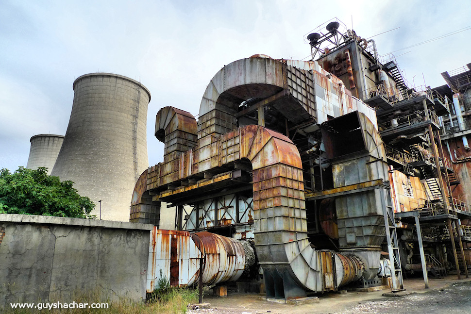 The abandoned industrial legacy of Fier, Albania – Part 1 – Spooky remains