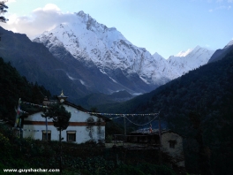 Tsum_Valley_Nepal_Trek_P1720271.jpg