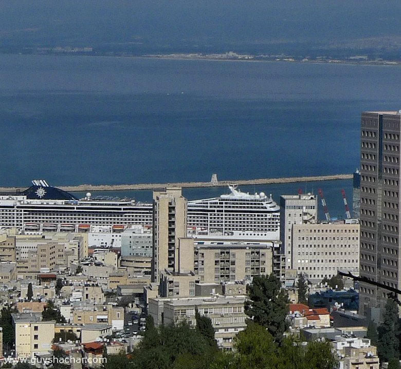MSC_Magnifica_Cruise_Ship_Haifa_P1560745.JPG