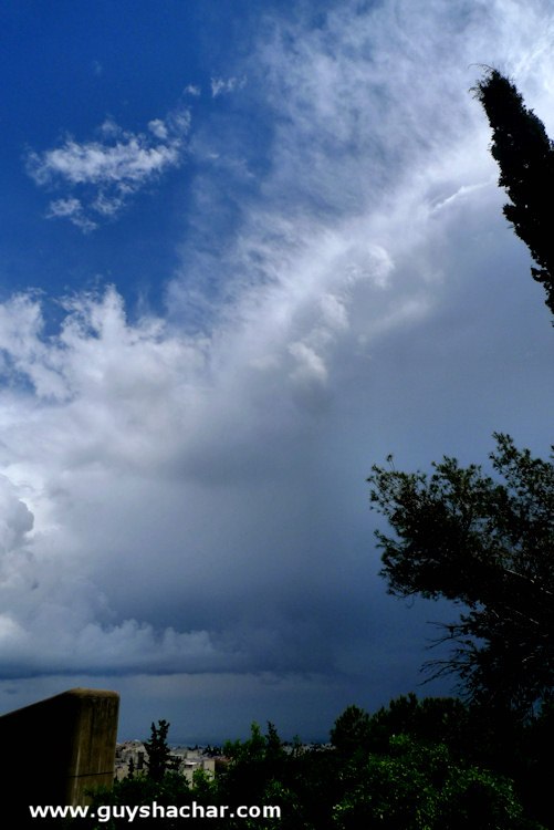 Haifa_Hail_Storm_Flows-P1610219.jpg