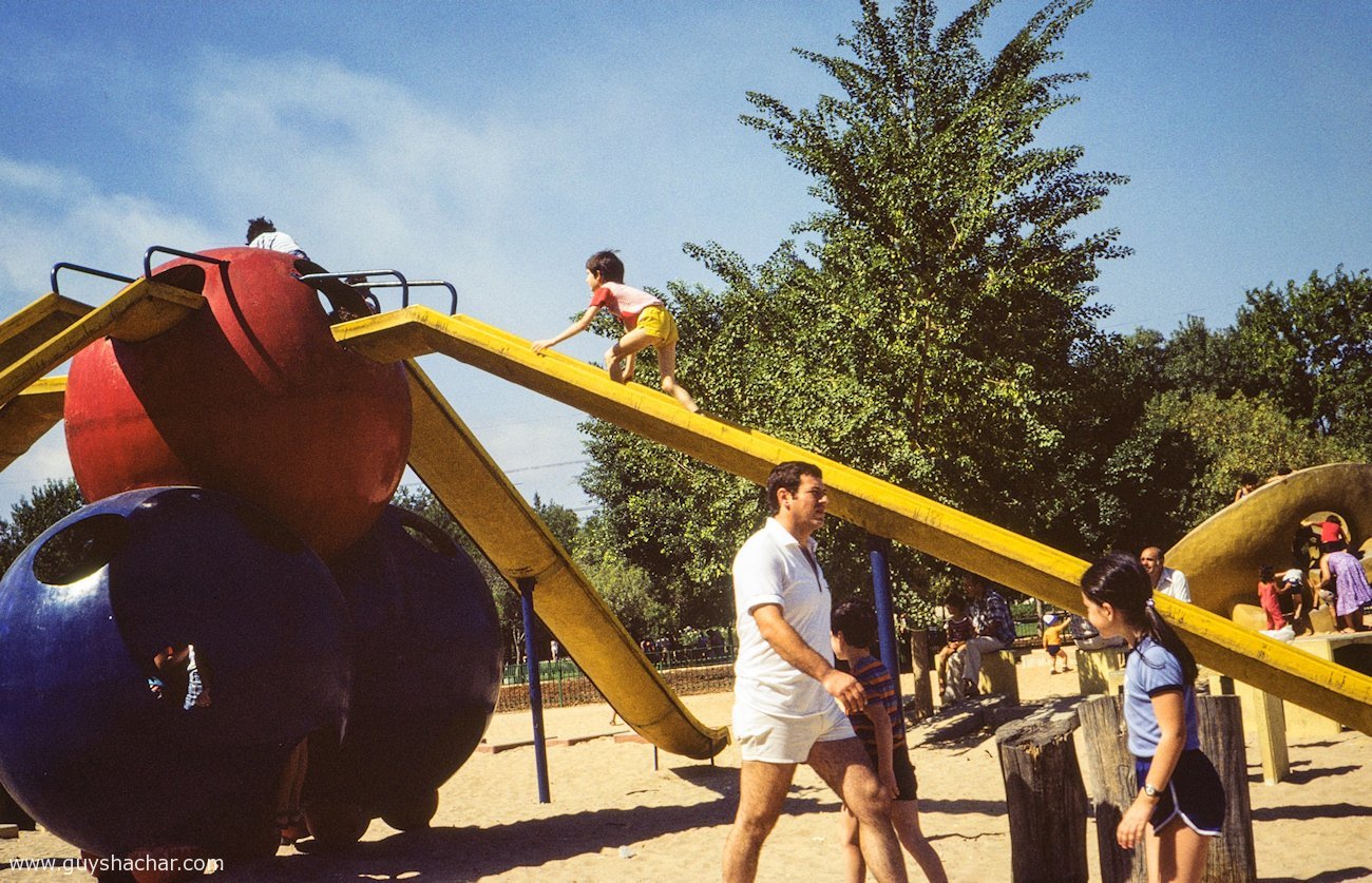israel-playground-70s80s-tel-aviv-rokah-park
