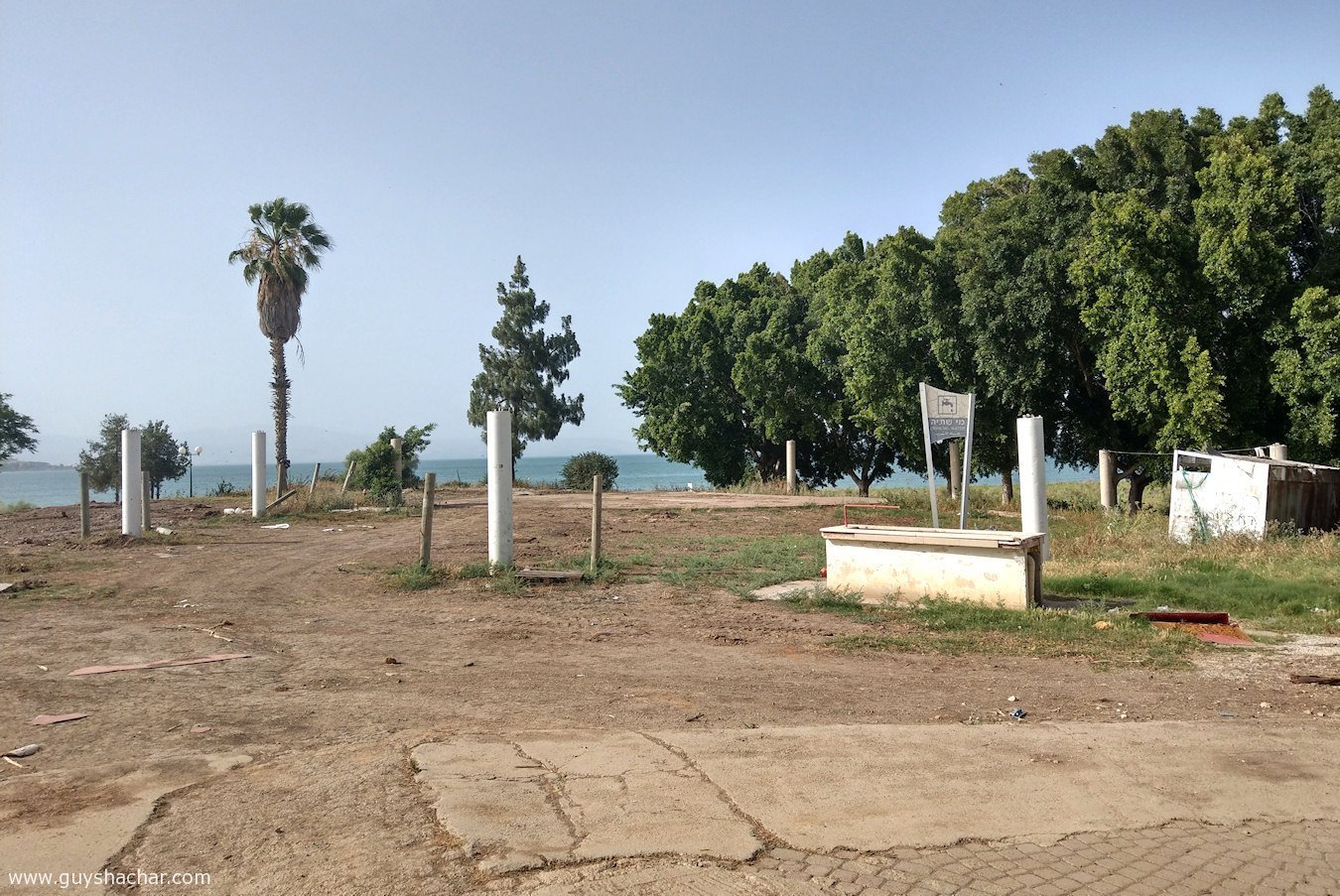 Abandoned_Tzemah_Beach_IMAG0979