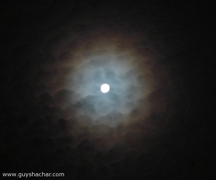 Moon_Clouds_P1360497.JPG