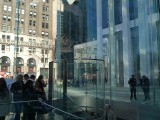 Apple Store on Corner of Central Park S and 5th Avenue