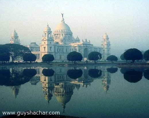 World_India_Victoria_mem.JPG