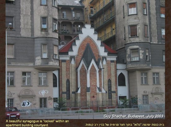 budapest_synagogues3.jpg