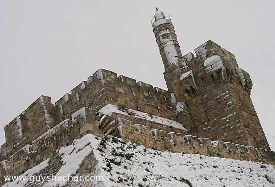 snow_jerusalem_david_tower.jpg