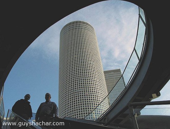 urban_tlv_azrieli_bridge_2580.jpg