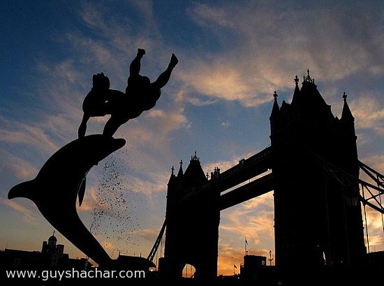 Dolphined Tower Bridge