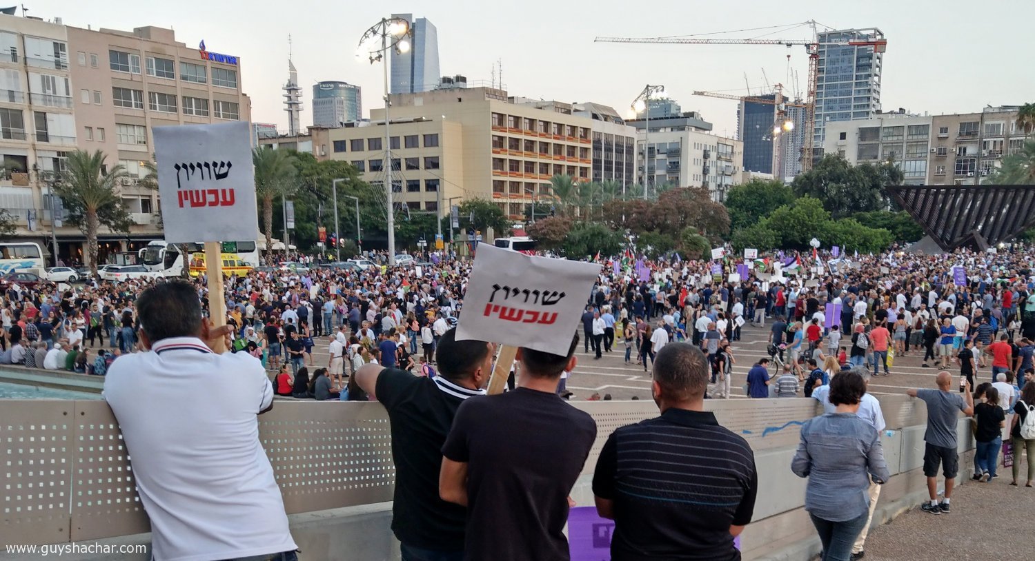 Tel_Aviv_Democracy_Rally_2017_2018_IMAG2387