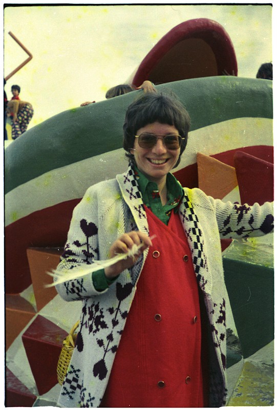 tel-aviv-monster-1977-guy-shachar-2.jpg