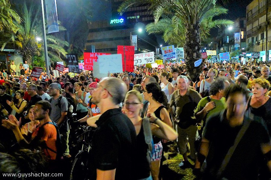 Tel_Aviv_Social_Rally-P1700030.jpg