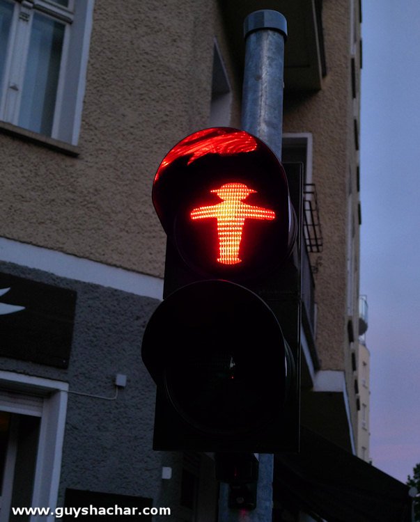 Berlin_Ampelmann_P1090456.JPG